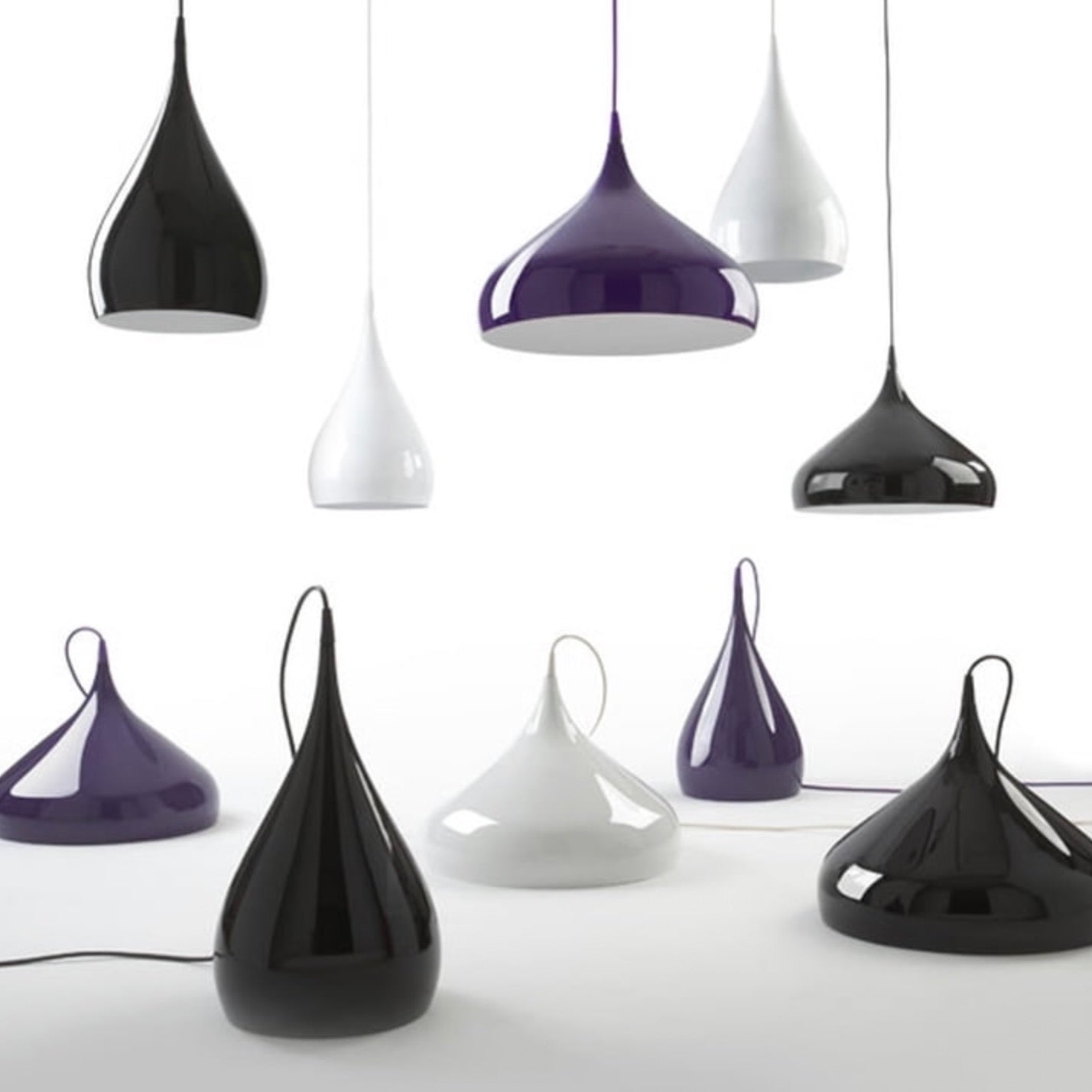 &Tradition | Spinning Pendant Light Small BH1 Black | Unbuilt